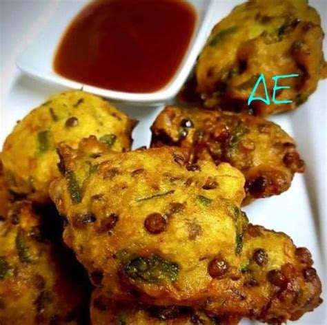 VEGAN PAKORAS - Your Recipe Blog