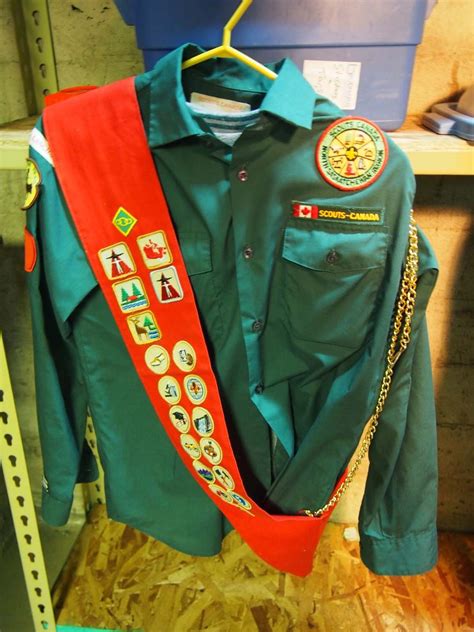 1980's Boy Scouts and Cub Scouts Uniforms with Caps - Bodnarus Auctioneering