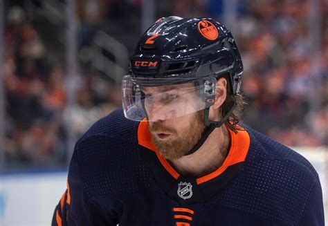 Edmonton Oilers defenceman Duncan Keith returns to Chicago - Edmonton ...