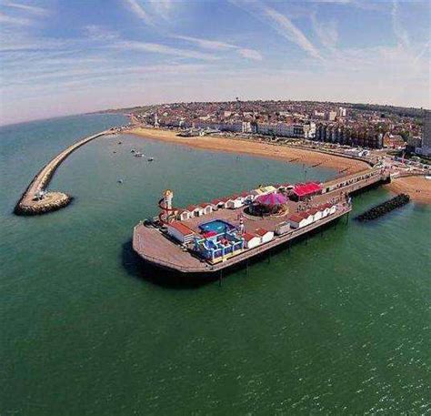 Herne Bay pier to get £4m revamp under new plans