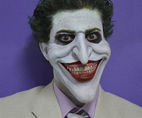 The Batman Animated Series cartoon joker in real life is pretty scary ...