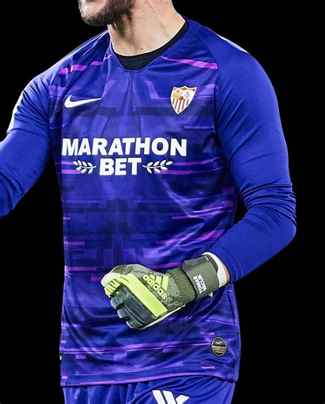 Sevilla FC 2019-20 GK 1 Kit