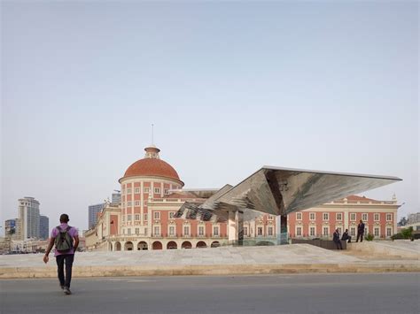 Currency Museum / Costa Lopes | ArchDaily