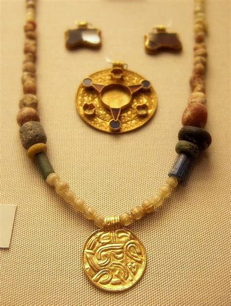 Anglo-Saxon necklace | Anglo saxon, British museum and British