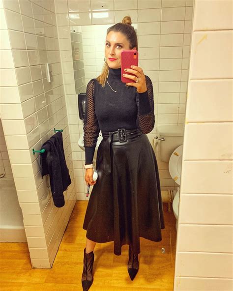 Orla Chennaoui on Instagram: “Life on tour. Glamour, all the way. And yes that is a toilet seat ...