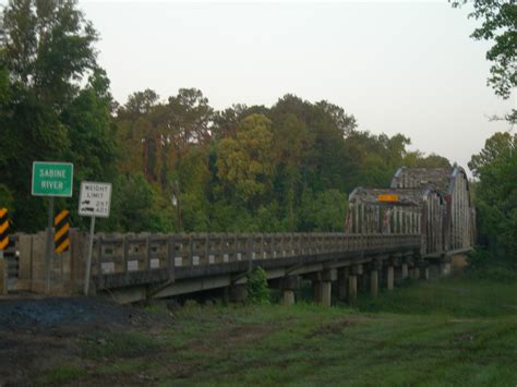 Sabine River Bridge | LA 8 crossing into Texas from Vernon P… | Flickr