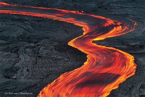 These Photographs Of Volcanic Eruptions And Textures Are Mind Blowing | Volcano photos, Hawaii ...