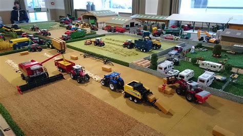 Brushwood Toys | Farm Model Shows | Farm layout, Farm toys, Farm