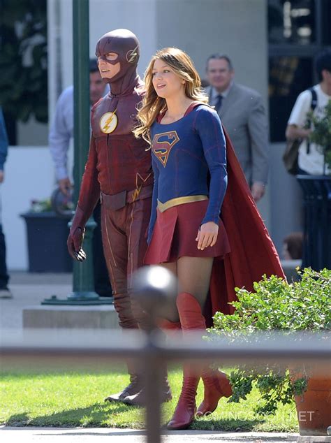 Flash and Supergirl Crossover Photos from Los Angeles | Supergirl ...