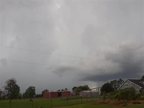 Storm front near Angleton, TX : r/weather