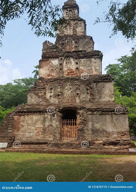 Buried Temple @ Polonnaruwa Stock Image - Image of plonnaruwa ...