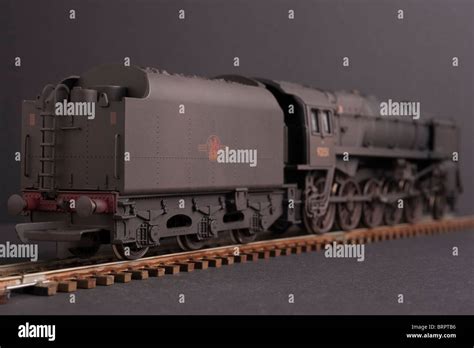 Class 9f locomotive hi-res stock photography and images - Alamy