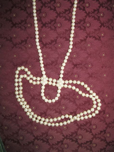 WobiSobi: Pearl Necklace Redo.