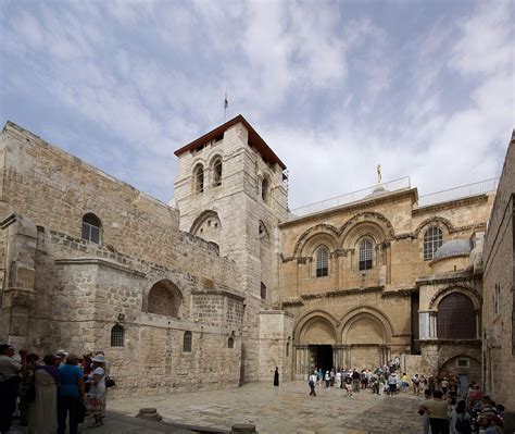 File:Jerusalem Holy Sepulchre BW 19.JPG - Wikimedia Commons