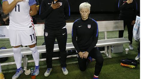 Megan Rapinoe: USWNT member says reasons for kneeling - Sports Illustrated