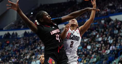 Second Half Woes Doom Louisville Women's Basketball Against UConn ...