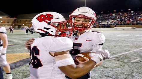 North Central College football advances to fourth straight Stagg Bowl after 34-27 victory over ...