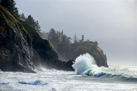 Wave at Cape Disappointment Lighthouse - Buddy Hawkins