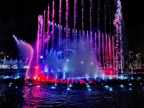 The Musical Fountain at the Sheikh Jaber Al-Ahmed Cultural Centre - ATM