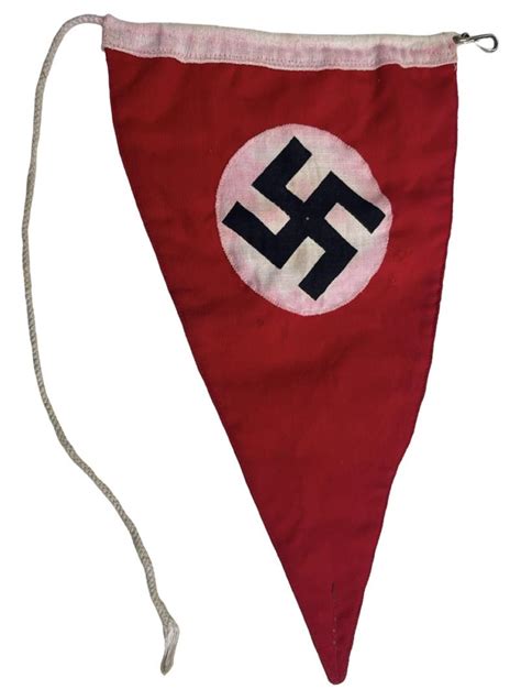 IMCS Militaria | Black Friday Deal (was 285) Third Reich Swastika Pennant