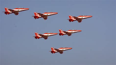 Surya Kiran Aerobatic Team (SKAT) - Indian Air Force | Indian air force, Fighter jets, Fighter