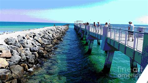 South Pointe Park Pier Photograph by Roesch