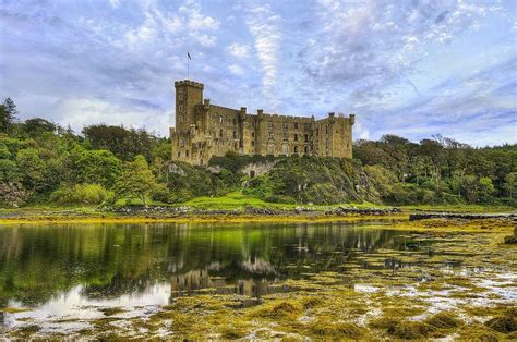 Dunvegan Castle | Series 'The Greatest Castles of Scotland ...