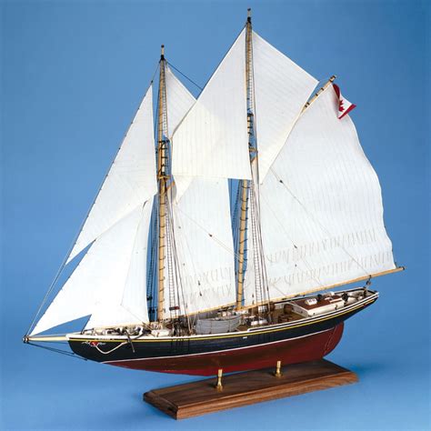 Billing Boats Bluenose II Wooden Hull 1:100 Scale