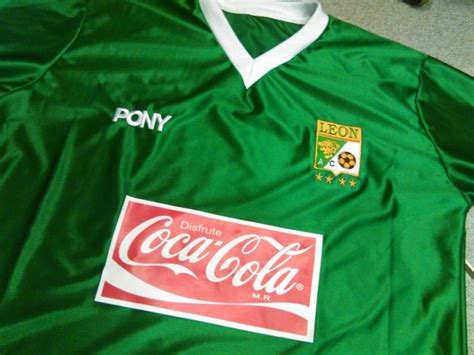 Jersey Leon Retro Pony - $ 420.00 en Mercado Libre