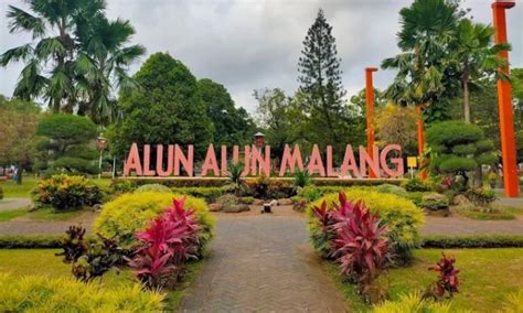 Alun-Alun Kota Malang, tempat rekreasi favorit untuk liburan keluarga ...