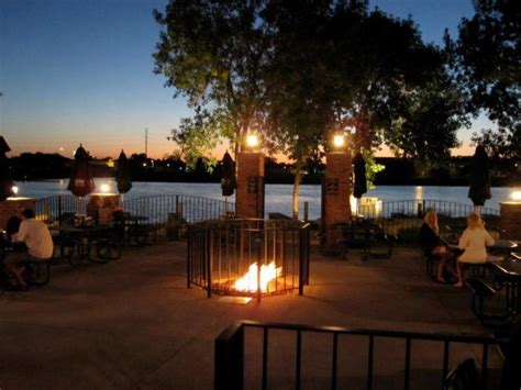 3. Fox Harbor Pub and Grill - Green Bay | Wisconsin restaurants ...