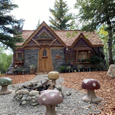 Tiny Cottage is a True Fairytale Come to Life - Tiny Houses