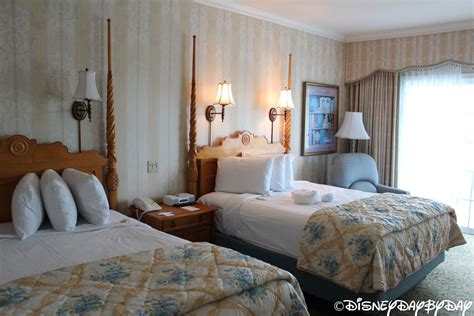 A look at Disney's Grand Floridian Resort Room (with lots of great photos)! | Grand floridian ...