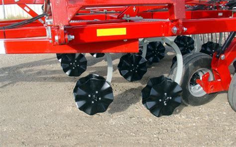 Vertical Tillage tool by Wil-Rich | Flaman Agriculture