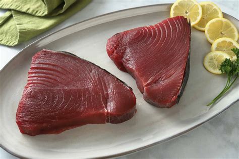 Fresh Bluefin Tuna - Pine Tree Seafood