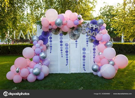 Arch Pink Purple Balloons Girl Happy Birthday Party Outdoors Summer ...