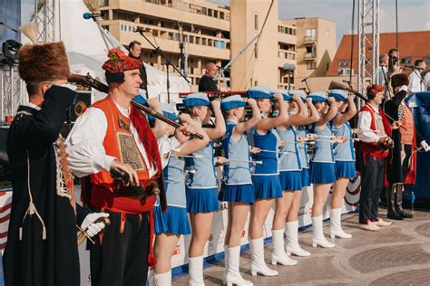 PHOTOS: Festival celebrating best of Croatian culture and tradition ...