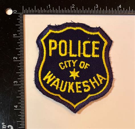 VINTAGE OBSOLETE City of Waukesha WI Wisconsin Police Department Patch | eBay