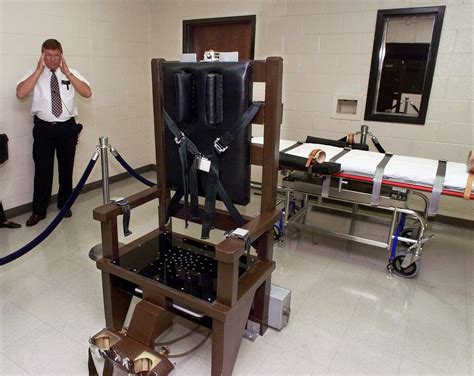 Death row inmate attorney: 'Critical time' lost amid virus | AP News