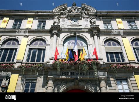 Hotel de Ville in Pau, France Stock Photo - Alamy