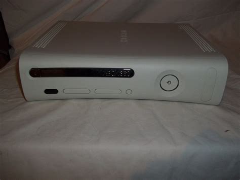 Xbox 360 Replacement Console Refurbished Non HDMI 203 watts