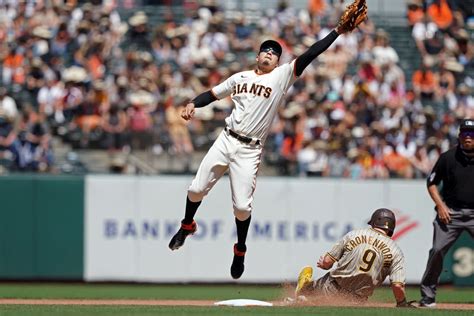 SF Giants injury updates: Wilmer Flores and Darin Ruf - McCovey Chronicles