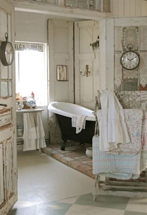 8 Amazing Shabby Chic Bathroom Design Ideas For a Feminine Feel ...