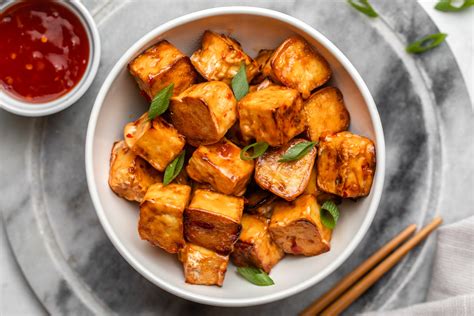 Stinky Tofu - One of World"s Weirdest Dishes | KnowInsiders