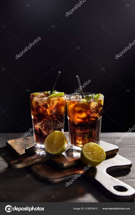 Cocktails Cuba Libre Glasses Straws Limes Black Background ⬇ Stock ...