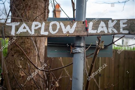 Taplow Lake Off A4 Taplow Following Editorial Stock Photo - Stock Image | Shutterstock