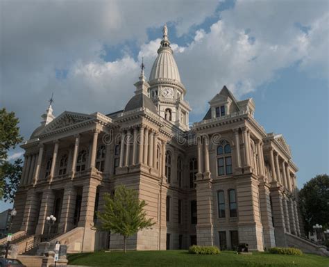 Tippecanoe County Courthouse, Lafayette, Indiana Stock Image - Image of outdoors, cannon: 123742245