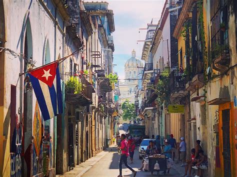 Havana Cuba. An incredibly beautiful city. || Click the photo to know ...