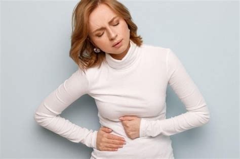 Feeling Bloated? Try These 8 Tips For Debloating!