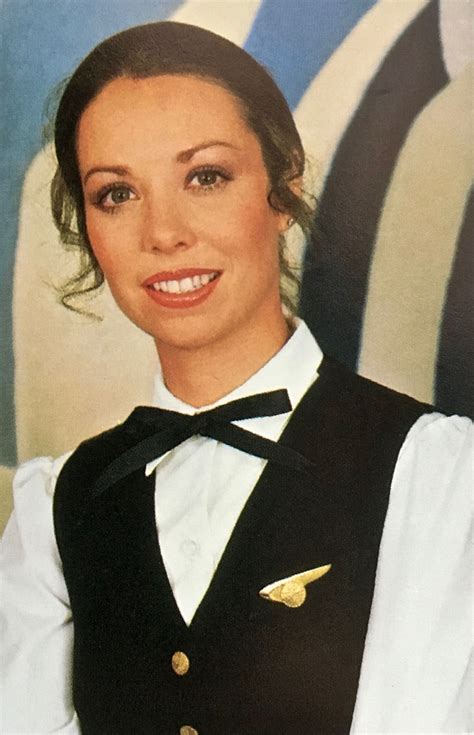 Pan Am Flight Attendant #aviationglamourpanam #aviationpilotuniform | Flight attendant, American ...